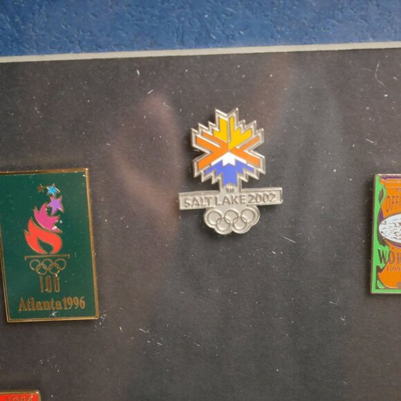Framed Limited Edition Olympic Games of the USA Pin Set Aminco 2001 #467 of 2002 - Picture 9 of 10